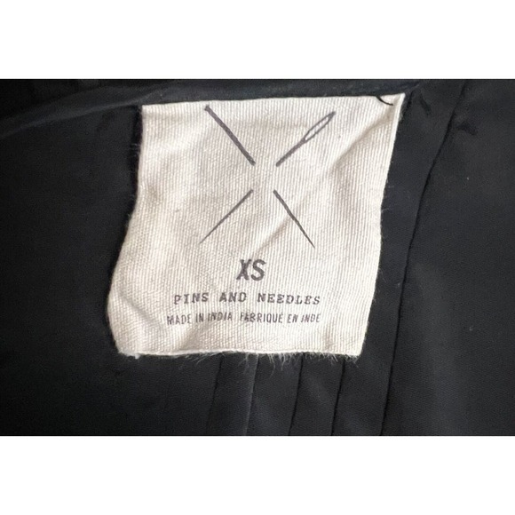 Pins & Needles ~ Anthropologie ~ Black ~ Dress ~ X Small ~ EUC - Picture 8 of 10